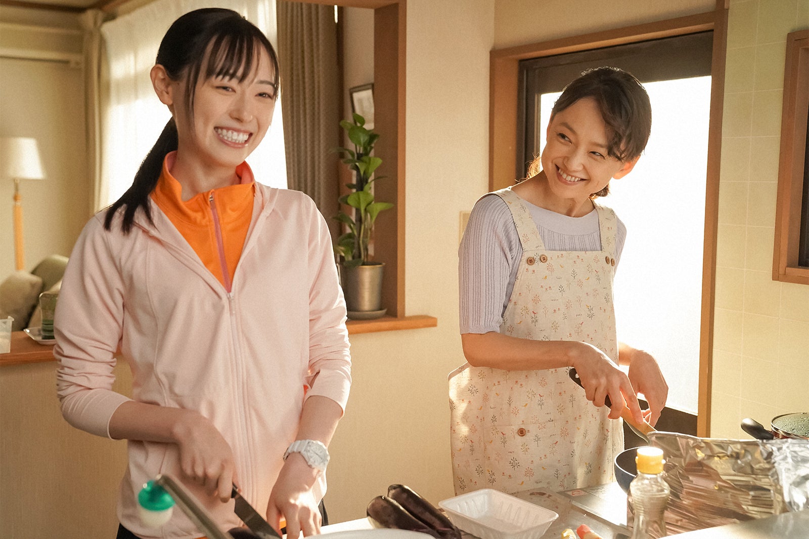 福原遥、永作博美／「舞いあがれ！」第25話（C）NHK