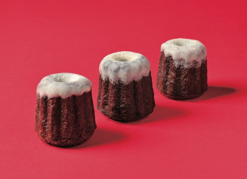 富士山カヌレ／画像提供：株式会社ジェイアール西日本伊勢丹