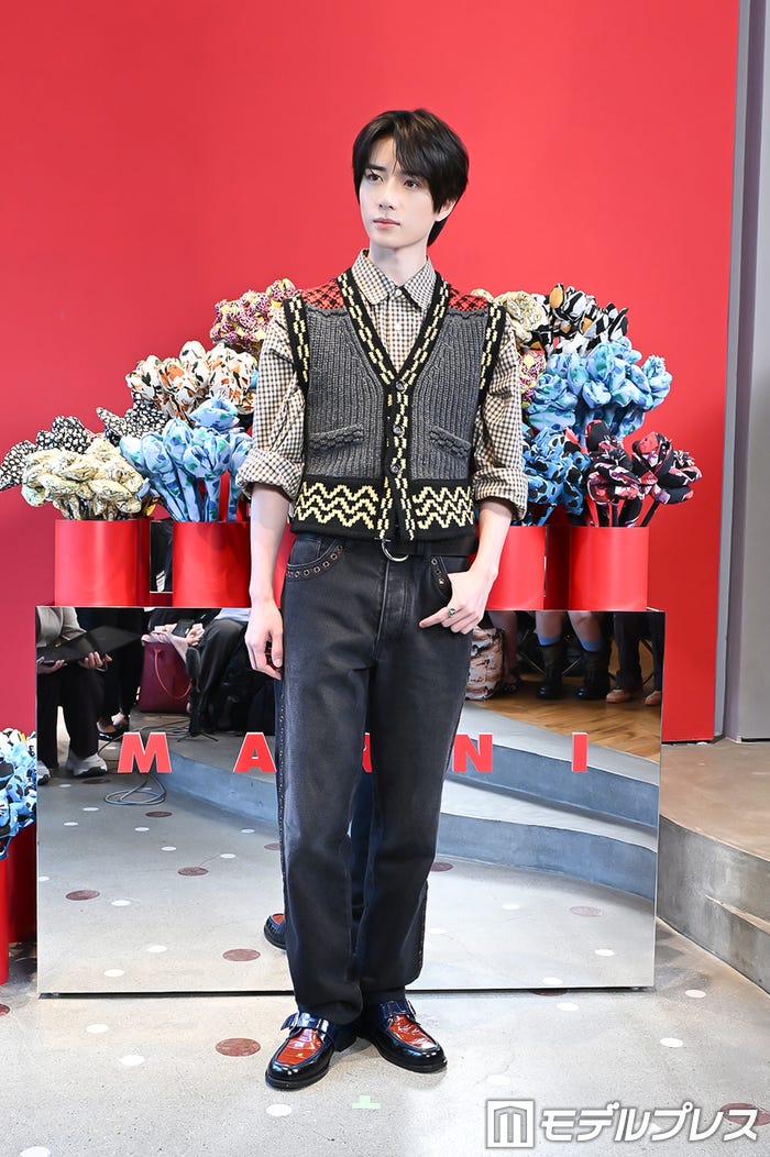 マルニを着こなすBEOMGYU(ボムギュ)(C)モデルプレス