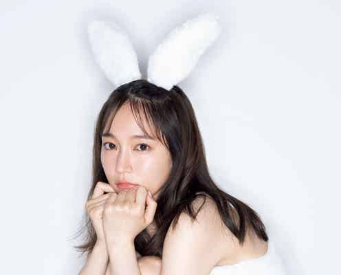 吉岡里帆、美ボディ大胆披露のウサギ風グラビア 1年半ぶり「週プレ」帰還