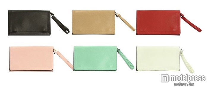 2wayシンプルクラッチバッグ「Pierrot」2,549円（税込）