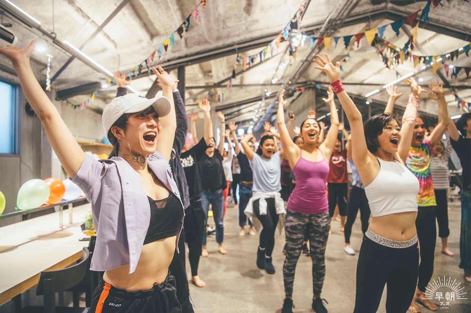 健康的なヨガパーティで朝からパワー全開／画像提供：Afro＆Co.