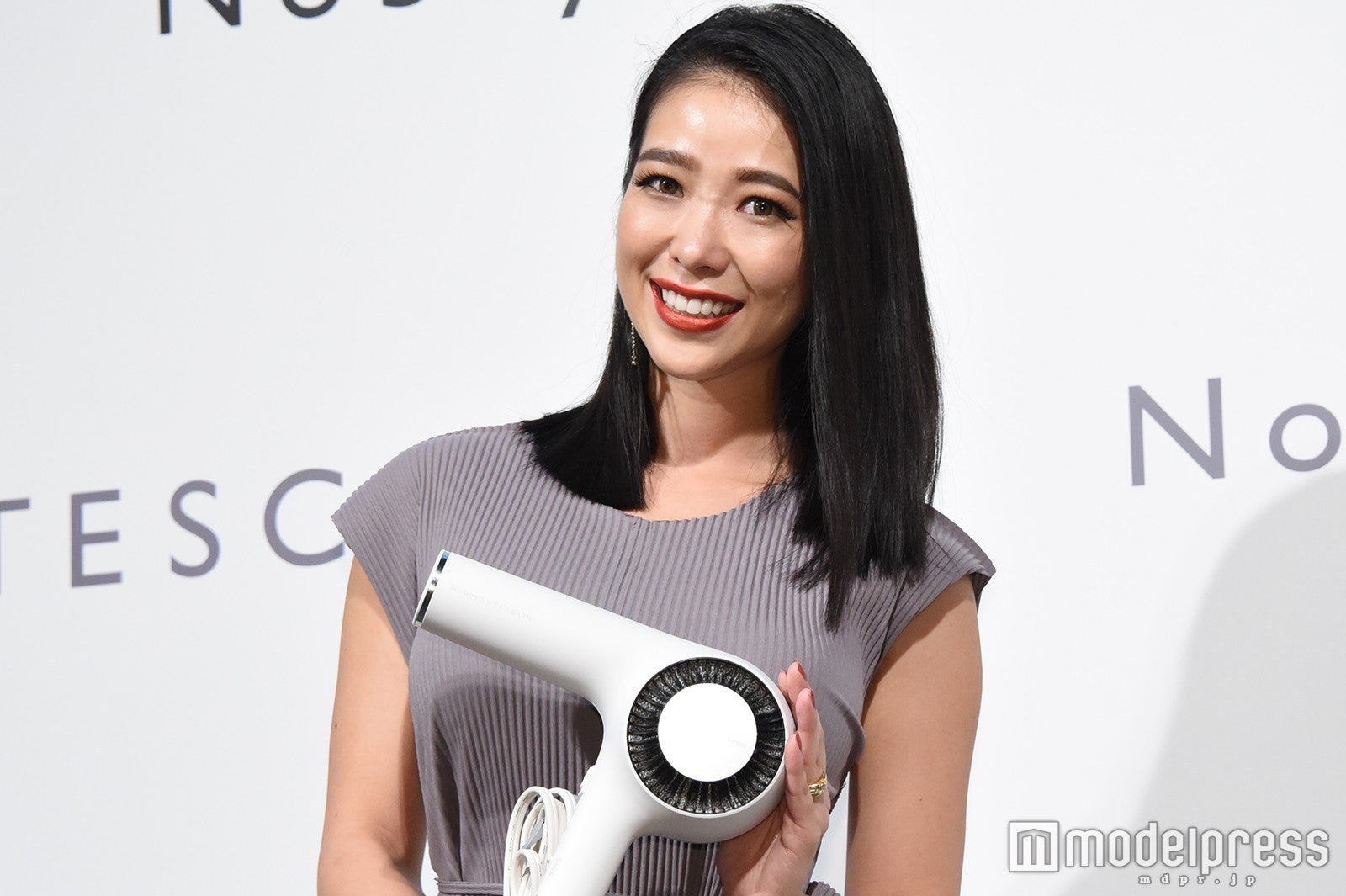 紅蘭（C）モデルプレス