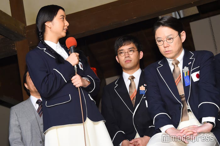 上白石萌歌、三浦貴大、阿部サダヲ(C)モデルプレス