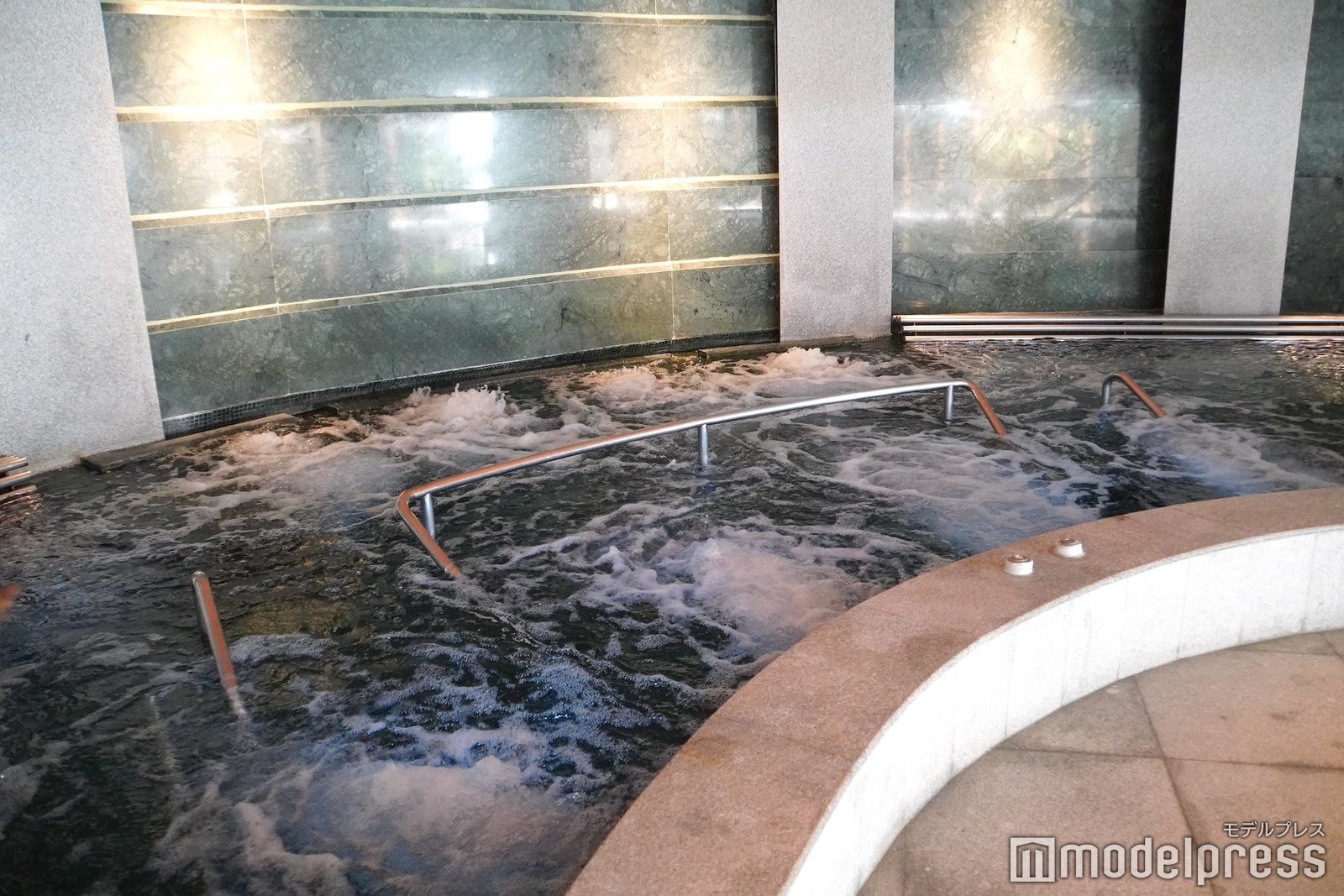 チバソム（C）モデルプレス