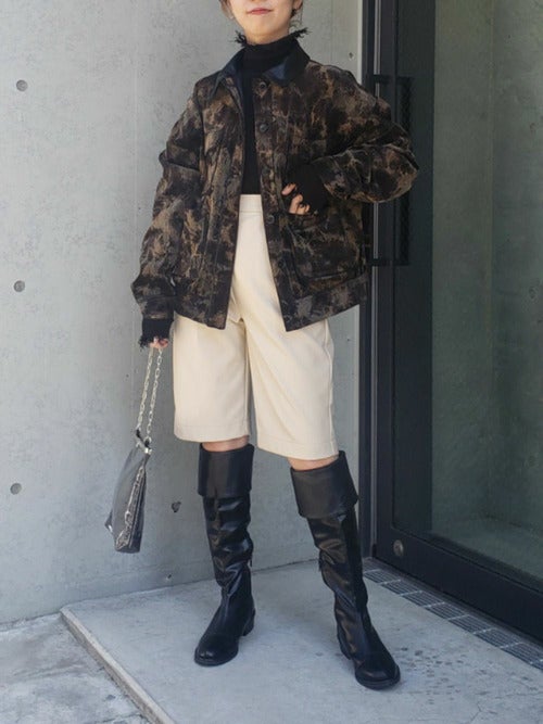 冬のハーフパンツコーデ選 レディース 旬のレザーやツイードの着こなし方 モデルプレス