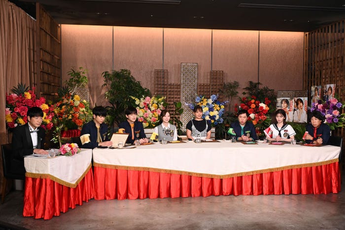 羽鳥慎一、増田貴久、高橋文哉、白石麻衣、野呂佳代、せいや、小芝風花、岡村隆史(C)日本テレビ