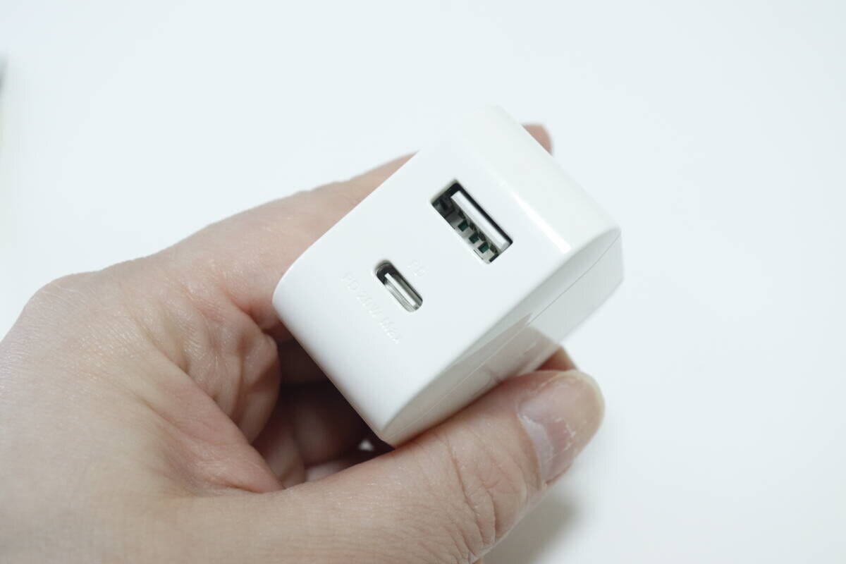 USB充電器（POWER