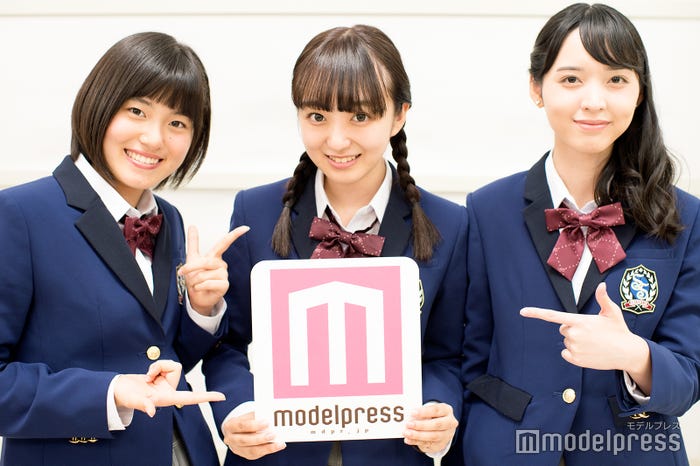 女鹿椰子、日比野芽奈、村西里世 (C)モデルプレス