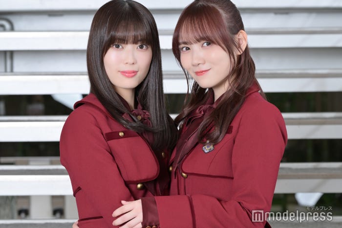 岩本蓮加、田村真佑/取材は2人で実施(C)モデルプレス