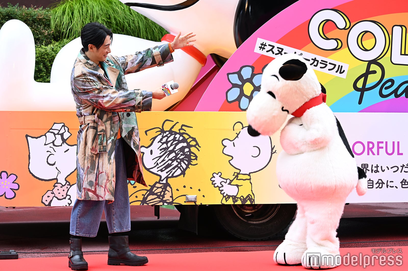 ディーン・フジオカ、スヌーピー（C）モデルプレス