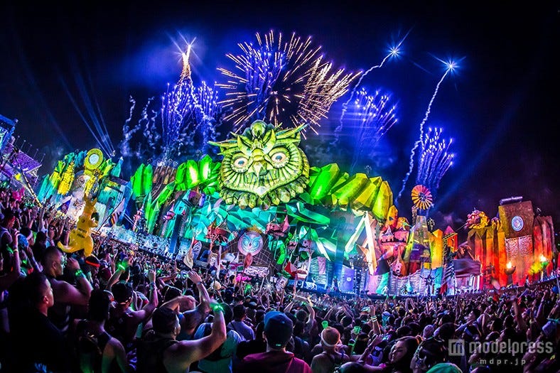 100万人が熱狂、全米最大のEDMフェス「EDC」日本初上陸