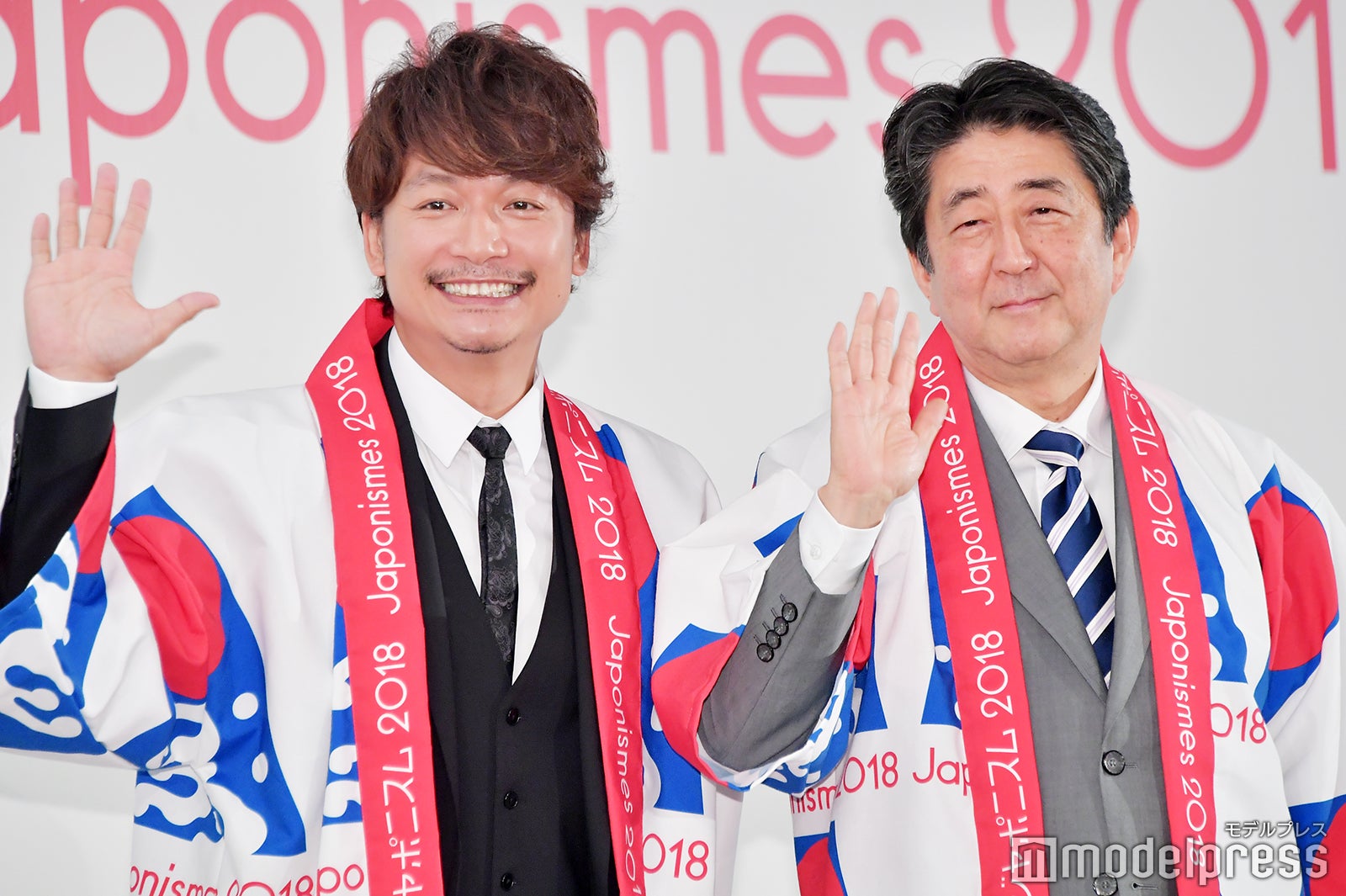 香取慎吾、安倍首相（C）モデルプレス