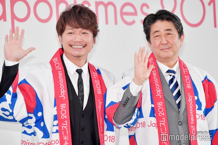 香取慎吾、安倍首相(C)モデルプレス