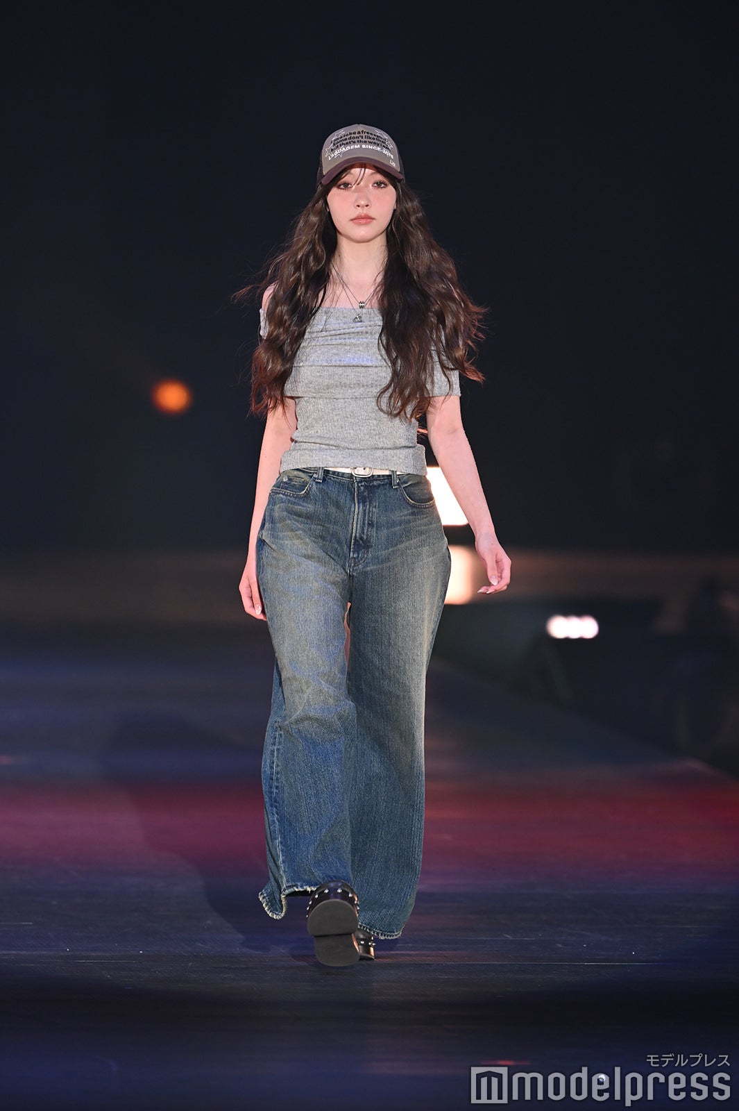 （C）モデルプレス