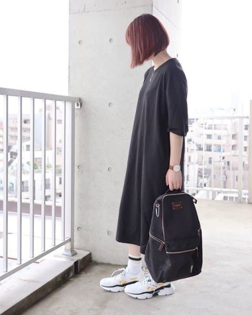 画像 24 ワンピースの日だってスニーカーを履く 可愛い カジュアル で作るイマドキスタイル モデルプレス