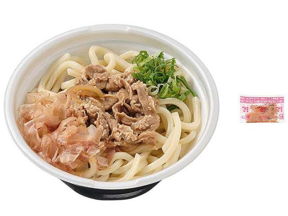 お出汁の旨み牛肉うどんのアップ