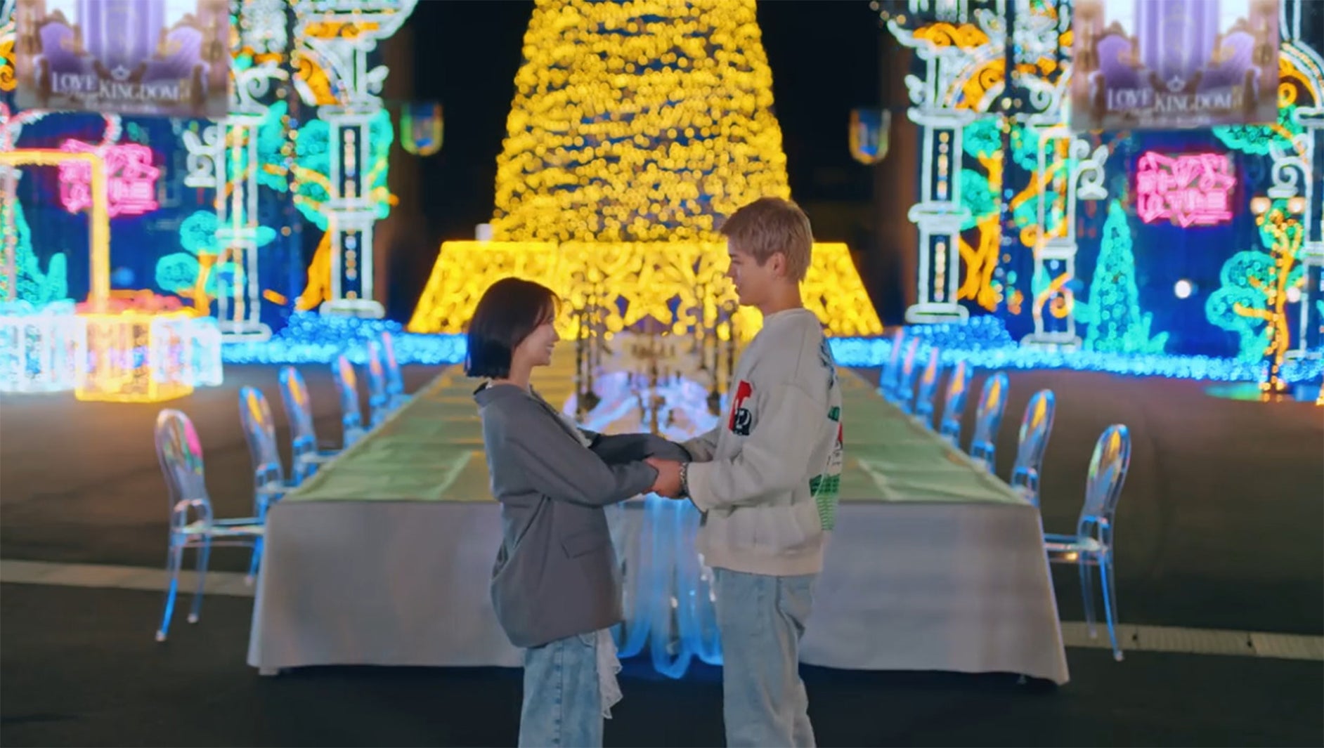 まりや（永尾まりや）、たいじゅ（白鳥大珠）（C）AbemaTV,Inc