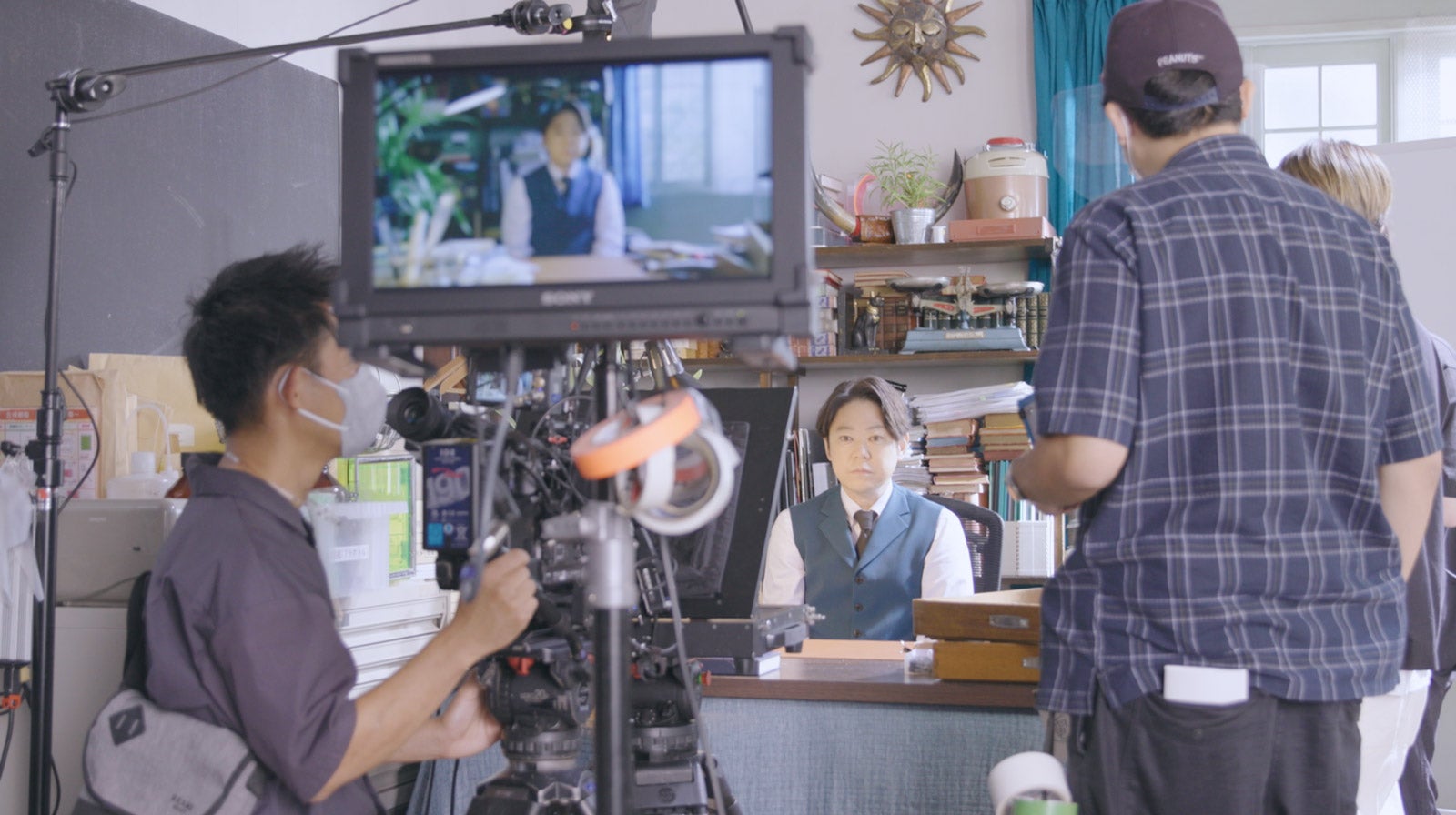 阿部サダヲ／CMメイキングカット（提供写真）