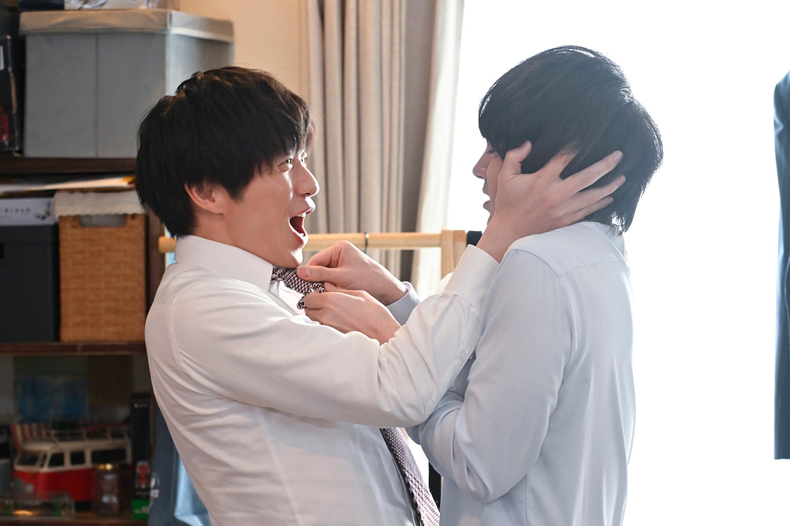 田中圭、林遣都「おっさんずラブ-リターンズ-」第5話（C）テレビ朝日