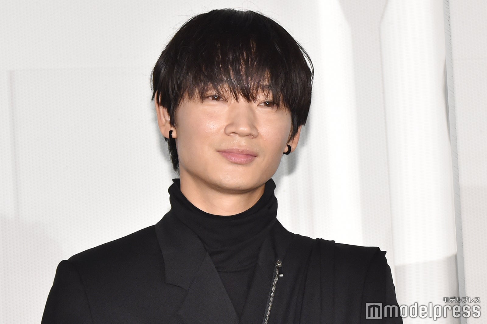 綾野剛、過去のスランプ告白「俳優もう無理かも」 - モデルプレス