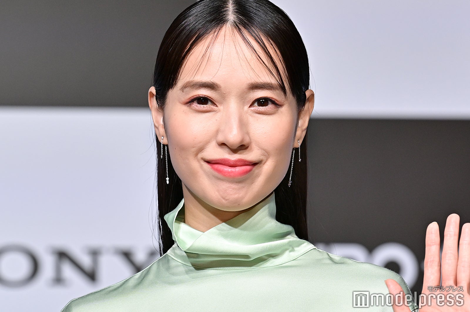 戸田恵梨香、10年後になりたい女性像語る「凝り固まらず」 - モデルプレス