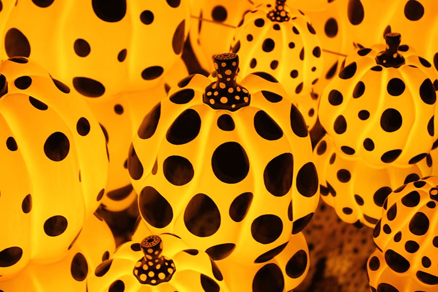 草間彌生美術館 ミラールーム 黄金のかぼちゃ