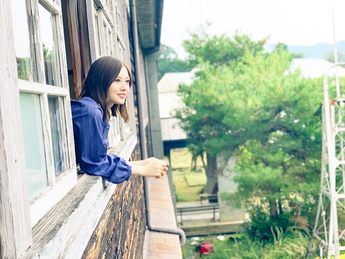 白石麻衣(C)Hulu/乃木坂46LLC.