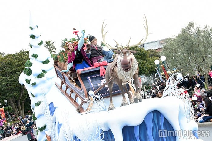 アナとクリストフ/「フローズンファンタジーパレード」(C)モデルプレス