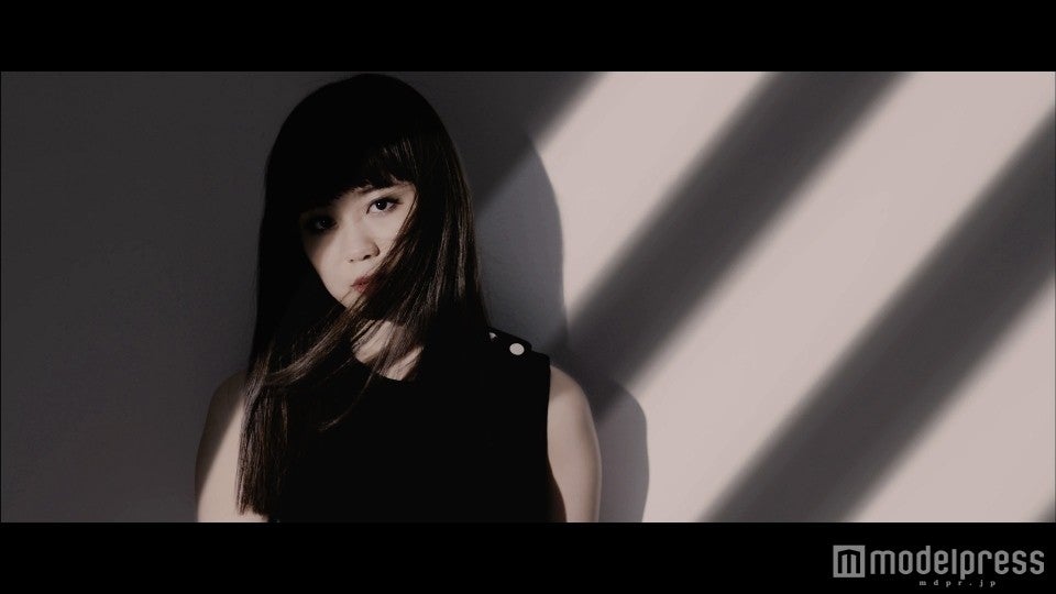 Flower「やさしさで溢れるように」MVより