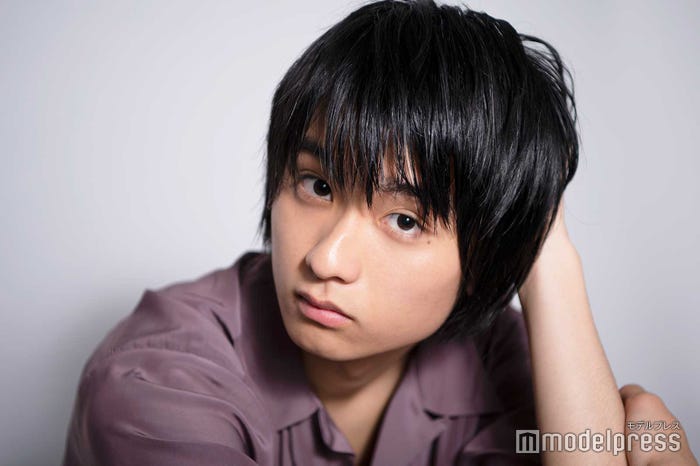 奥平大兼(C)モデルプレス