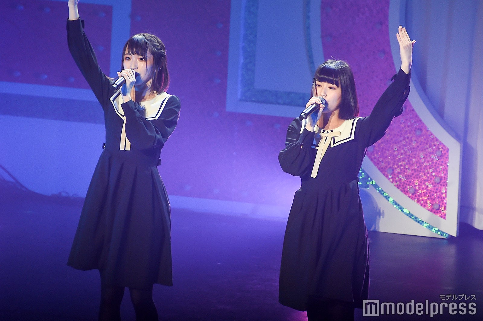 野口衣織、佐々木舞香／＝LOVEファーストツアー「今、この船に乗れ！」東京公演 （C）モデルプレス