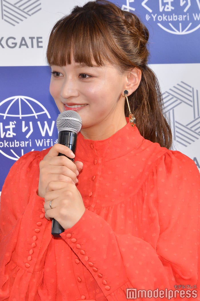 わたなべ麻衣(C)モデルプレス