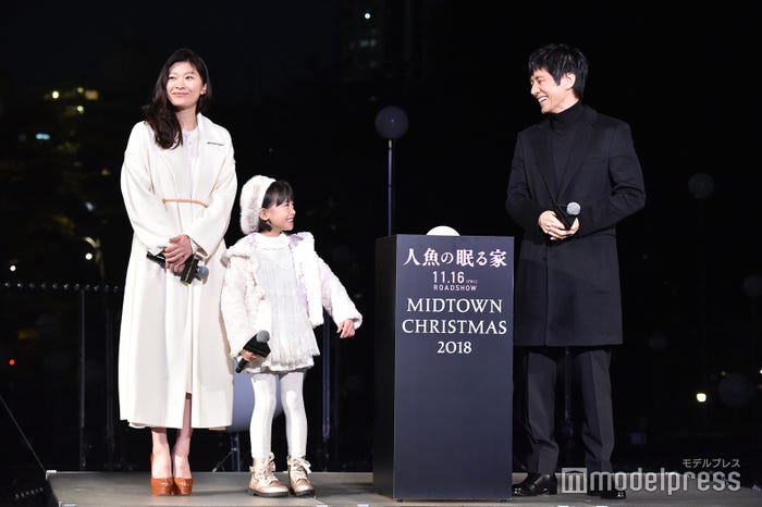 篠原涼子、稲垣来泉ちゃん、西島秀俊 (C)モデルプレス