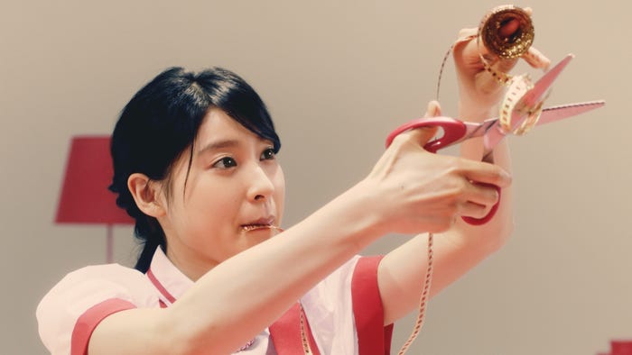 土屋太鳳/新CMより(提供画像)