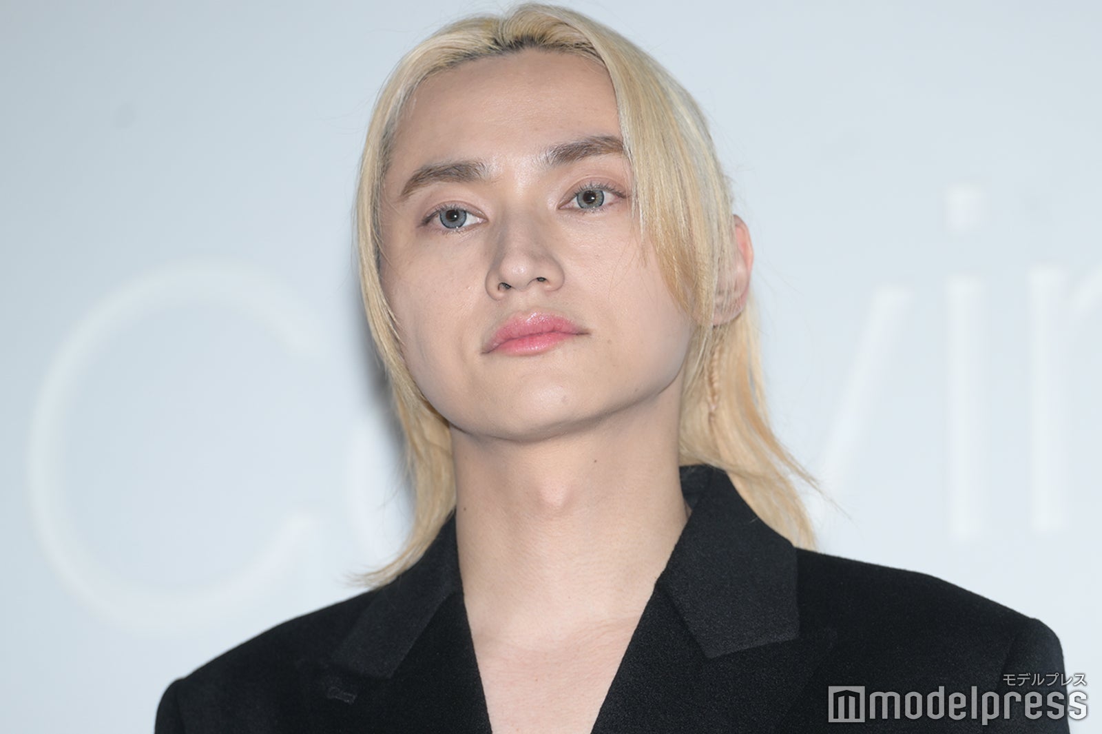 SKY-HI、音楽とファッションは「過去と未来」オールブラックコーデで圧倒＜Calvin Klein グローバルイベント in TOKYO＞