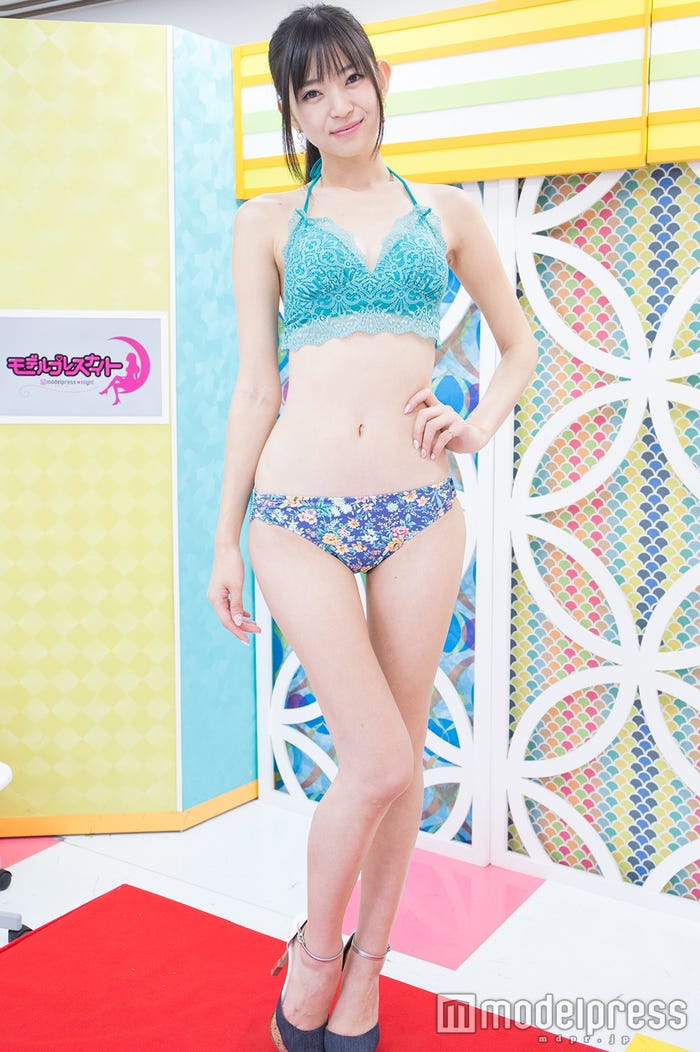 宮越愛恵/14580円(税込)/水着提供:AIRCOLORS(C)モデルプレス