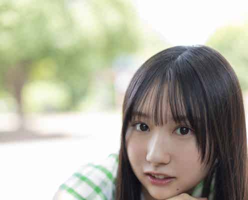 日向坂46藤嶌果歩、ノースリーブで色白素肌輝く 「週刊少年サンデー」表紙初登場
