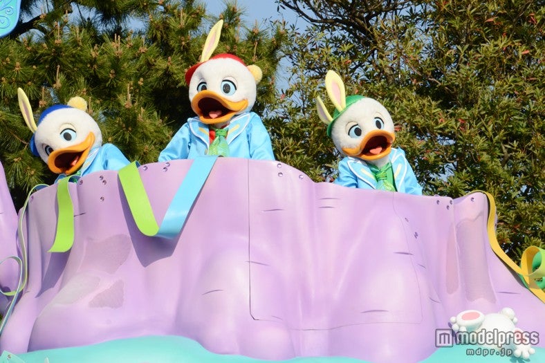 TDL「ヒッピティ・ホッピティ・スプリングタイム」のヒューイ・デューイ・ルーイ