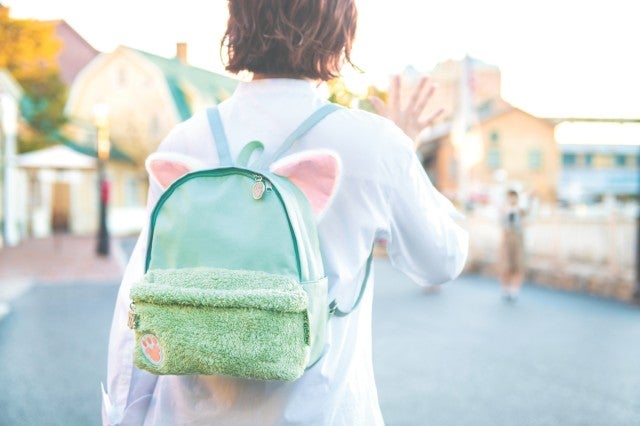 リュックサック 4,600円（C）Disney