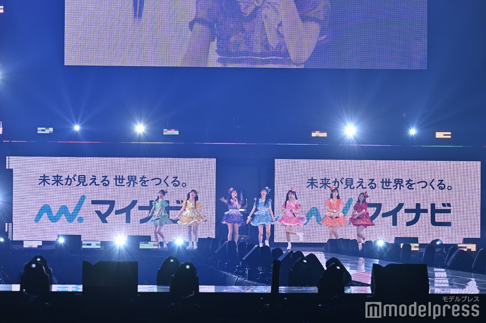 FRUITS ZIPPER（C）モデルプレス