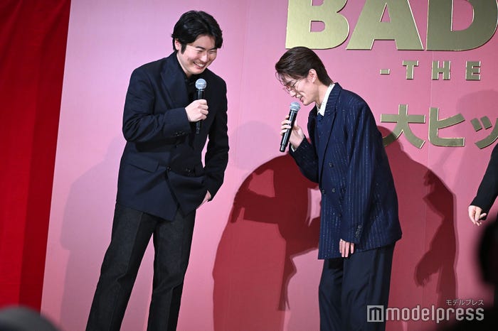西川達郎監督、山中柔太朗(C)モデルプレス