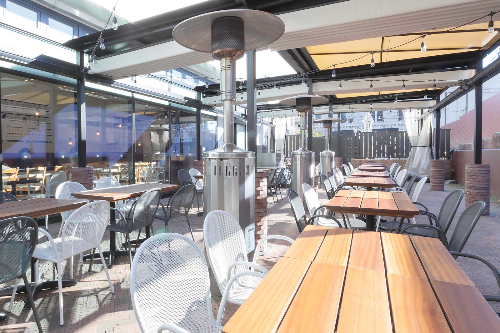 「坂 CAFE」（提供写真）