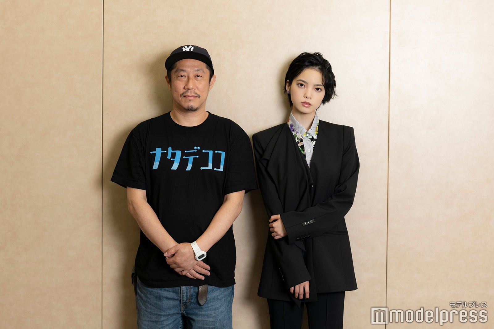 江口カン監督＆平手友梨奈（C）モデルプレス