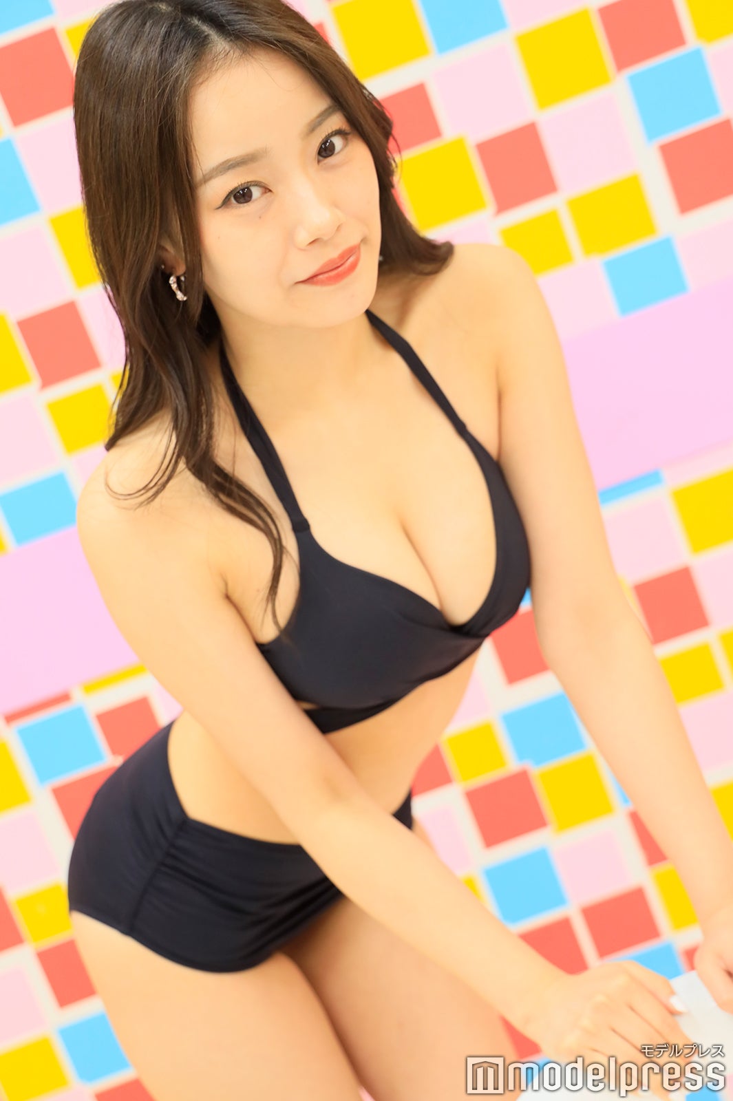 青科まき／水着提供 ：PEAK＆PINE（C）モデルプレス