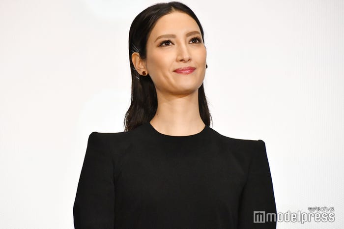 菜々緒(C)モデルプレス