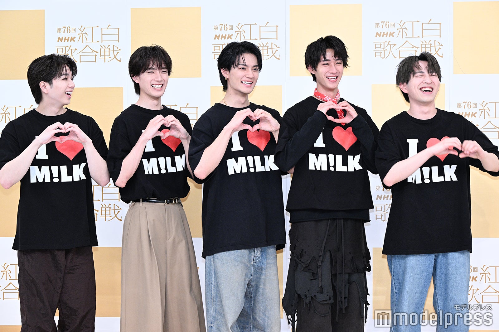 （左から）塩崎太智、山中柔太朗、佐野勇斗、曽野舜太、吉田仁人／M!LK（C）モデルプレス