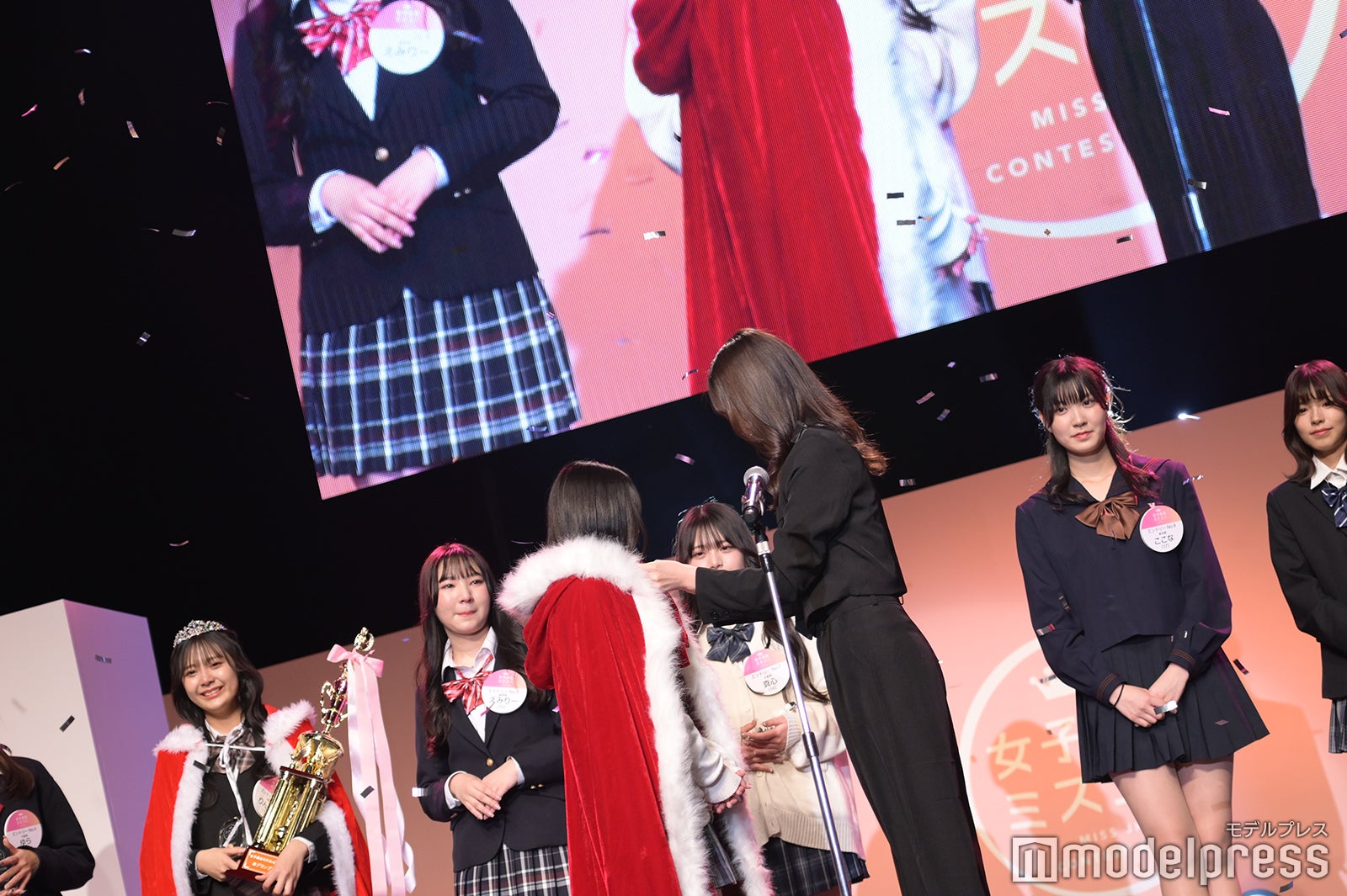 「女子高生ミスコン2023」授賞式の様子（C）モデルプレス