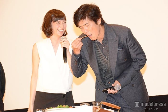 本田翼、佐藤浩市