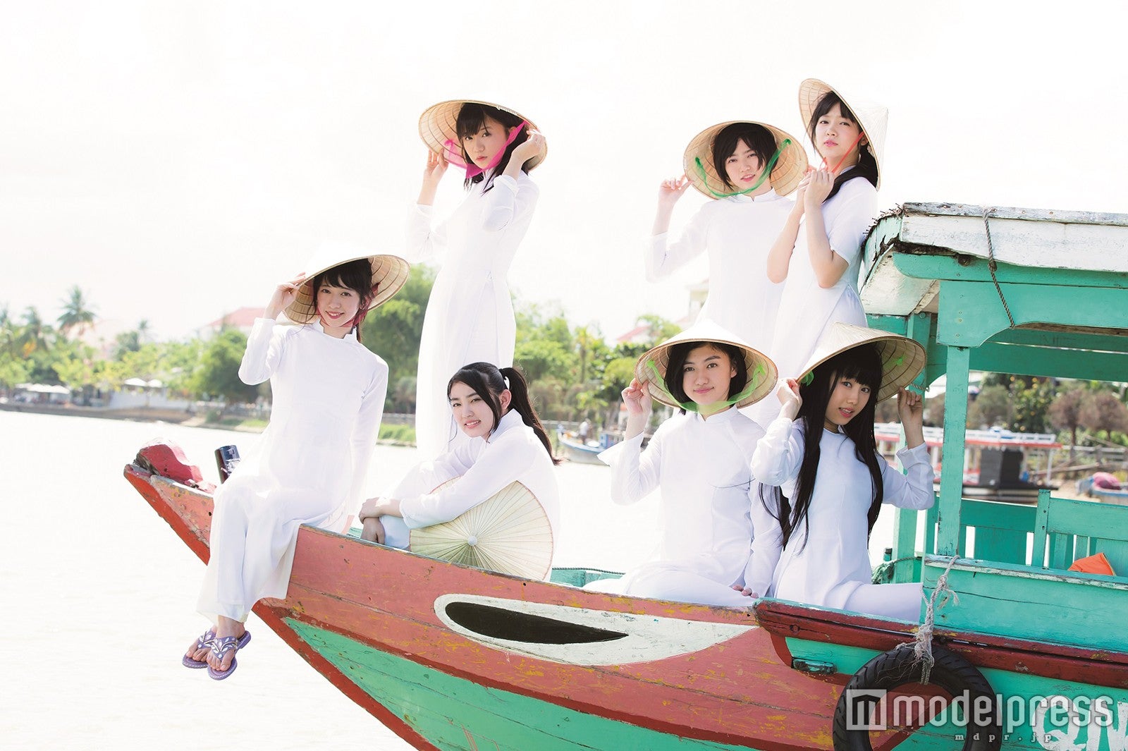 「EbiTour 2017 in ベトナム ～なないろのアオザイで世界遺産ツアー～」より（画像提供：東京ニュース通信社）